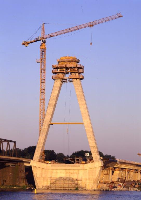 Liebherr 280 EC-H12 Litronic